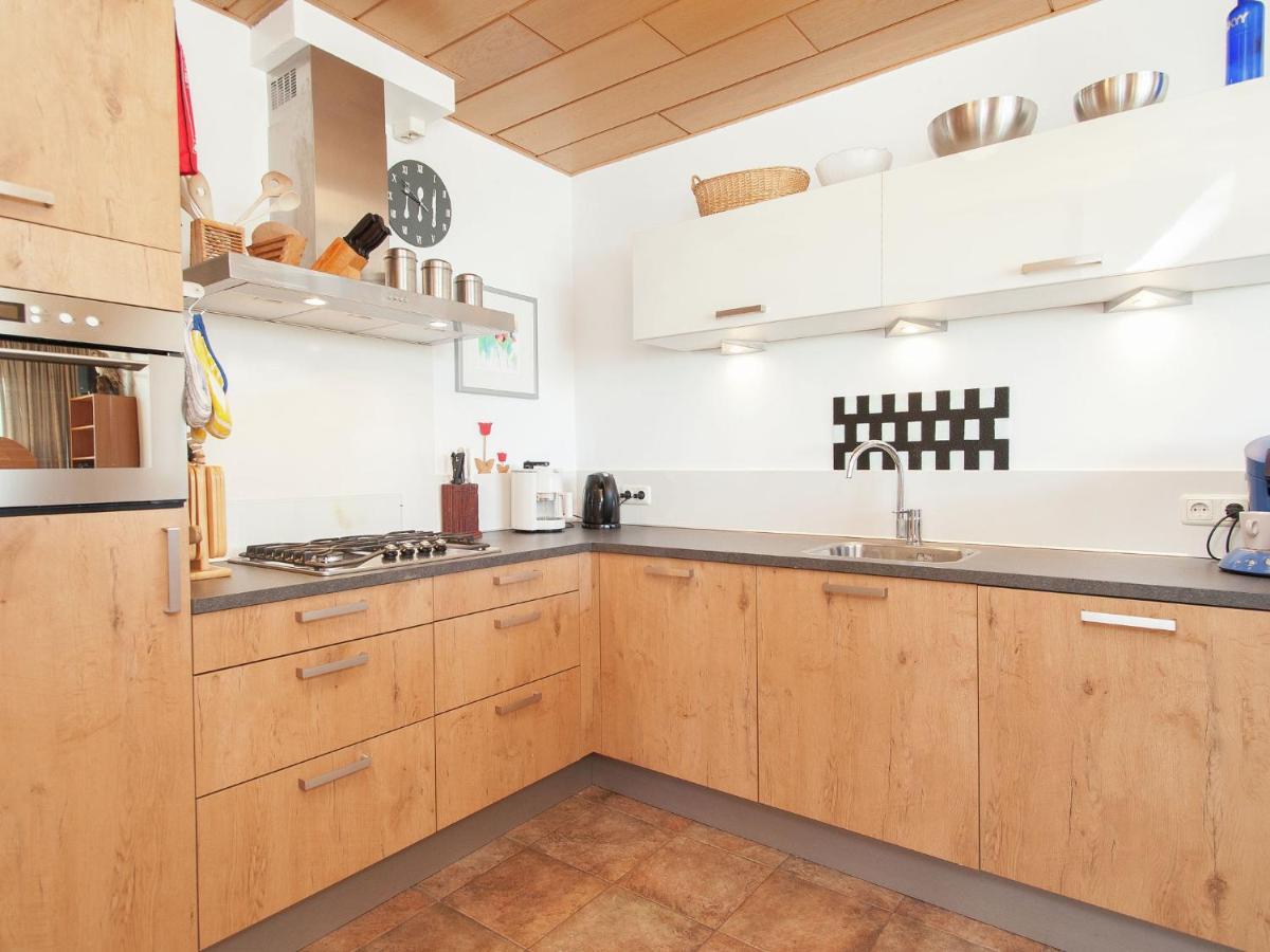 Delightful Holiday Home In Warns With Jetty Esterno foto